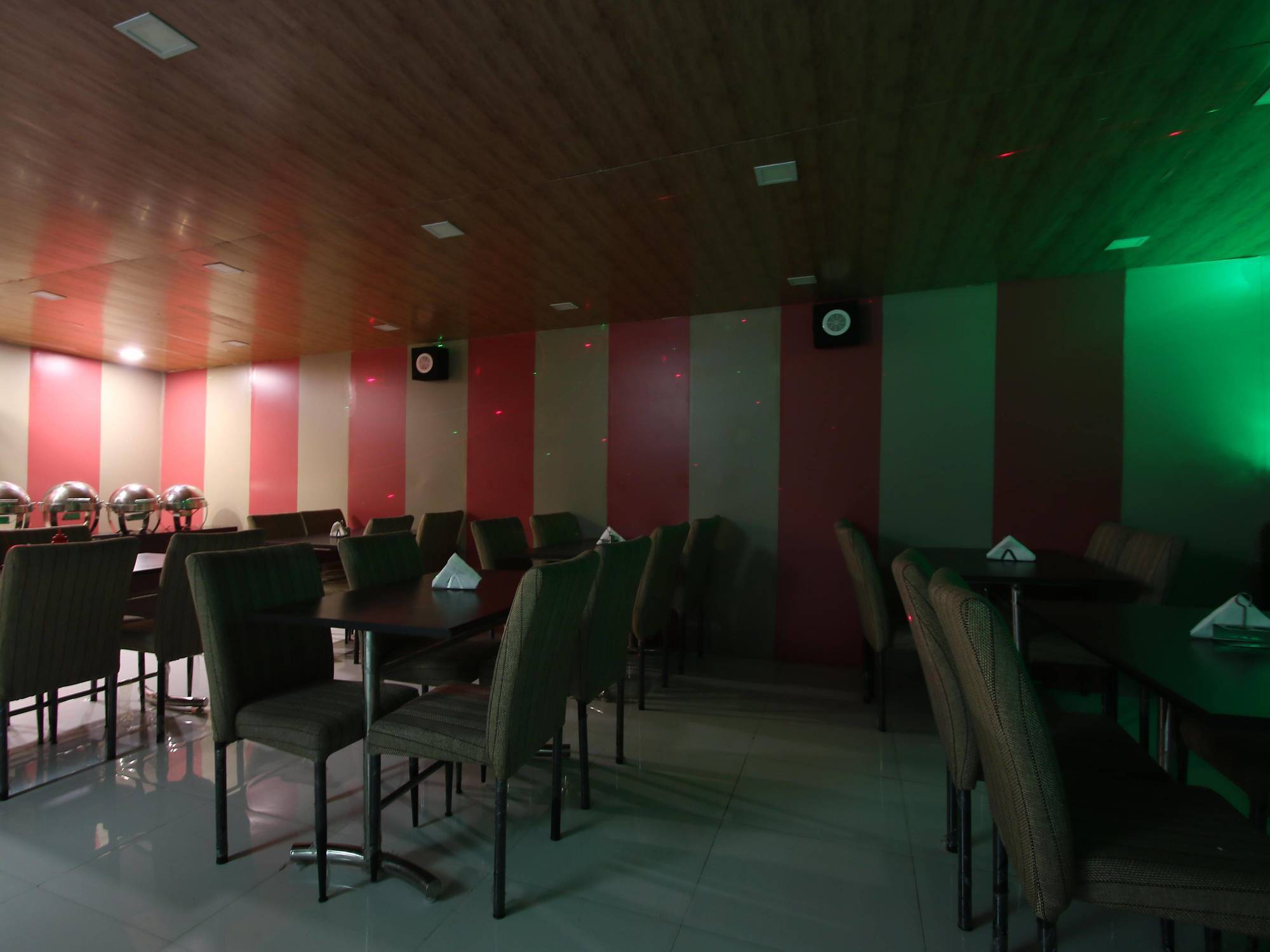 Hotel Hill Palace -Near Karol Bagh Metro Station Deli Exterior foto